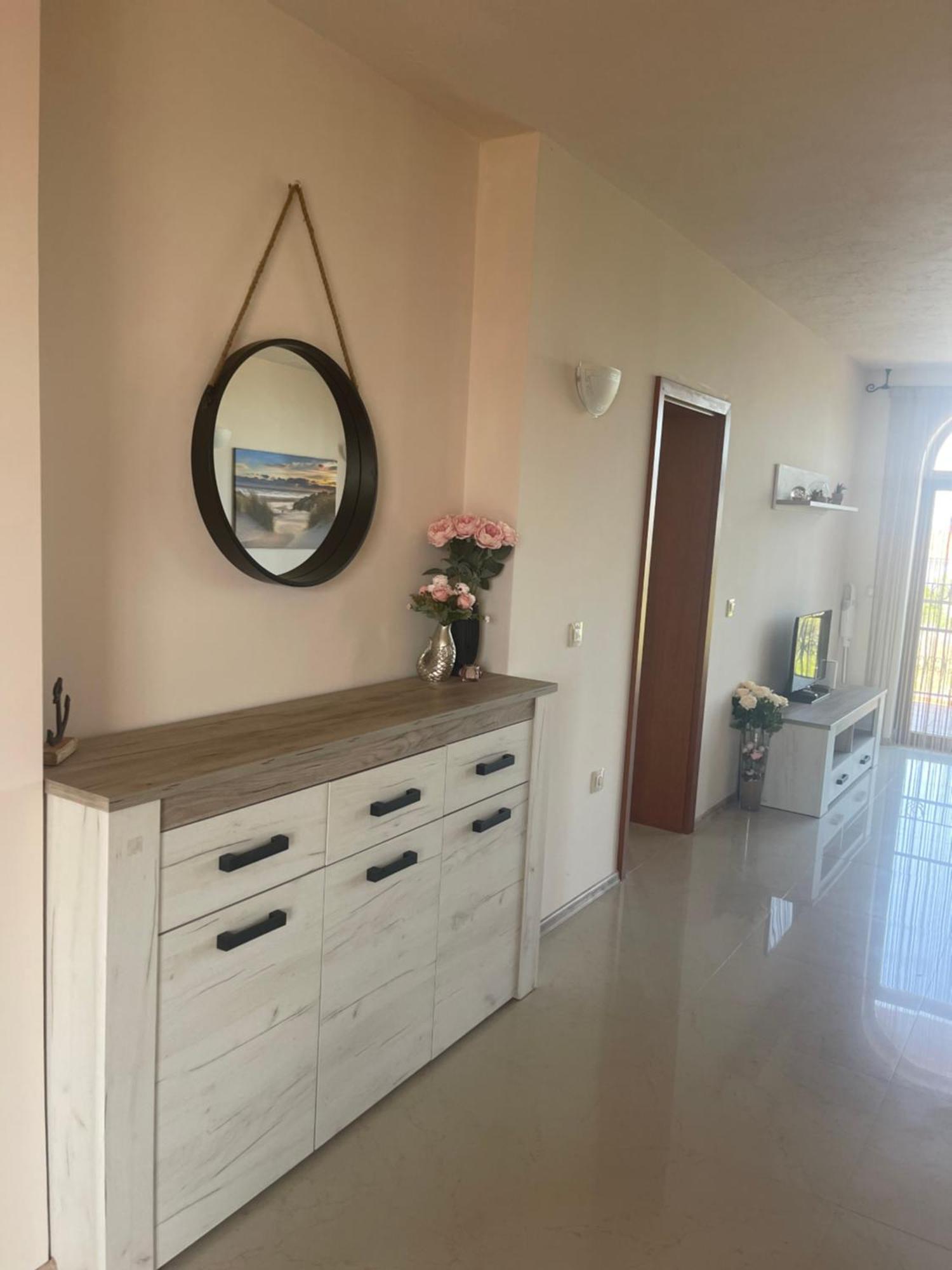 Private Apartment With Sea View Созополь Экстерьер фото