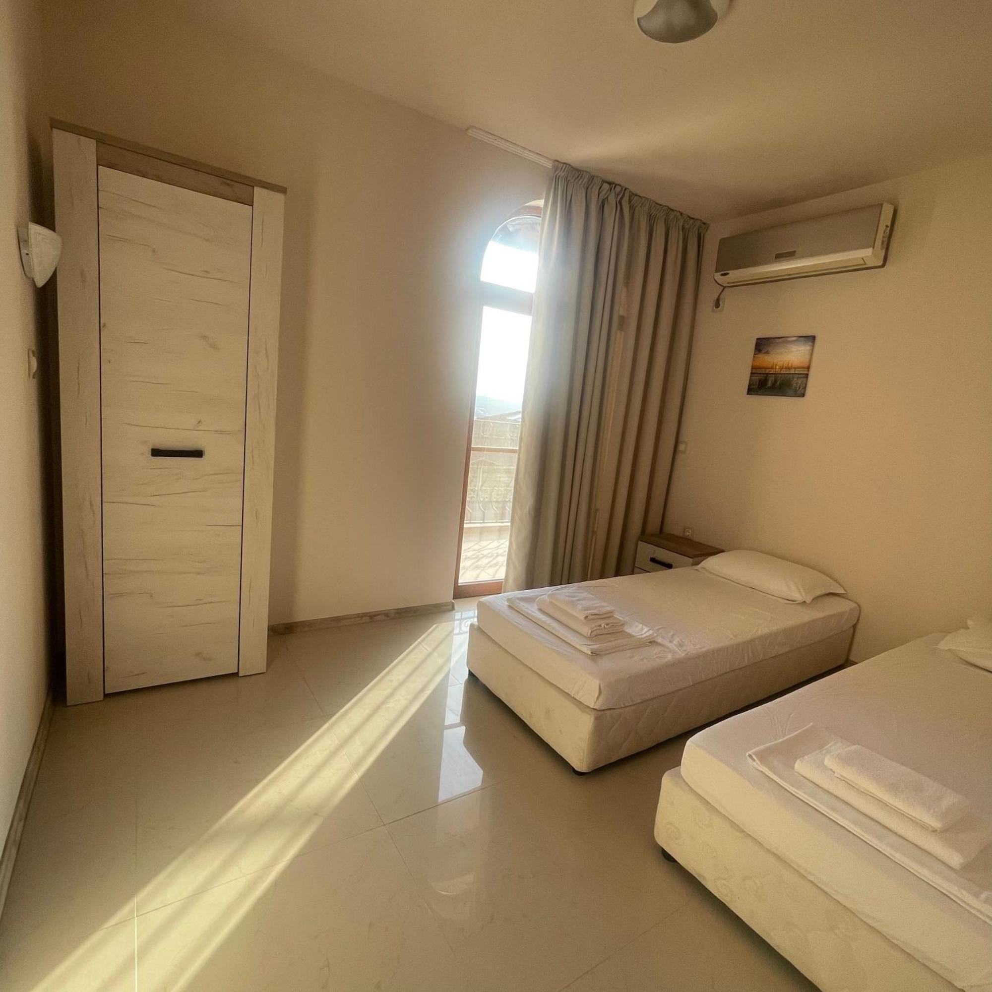 Private Apartment With Sea View Созополь Экстерьер фото
