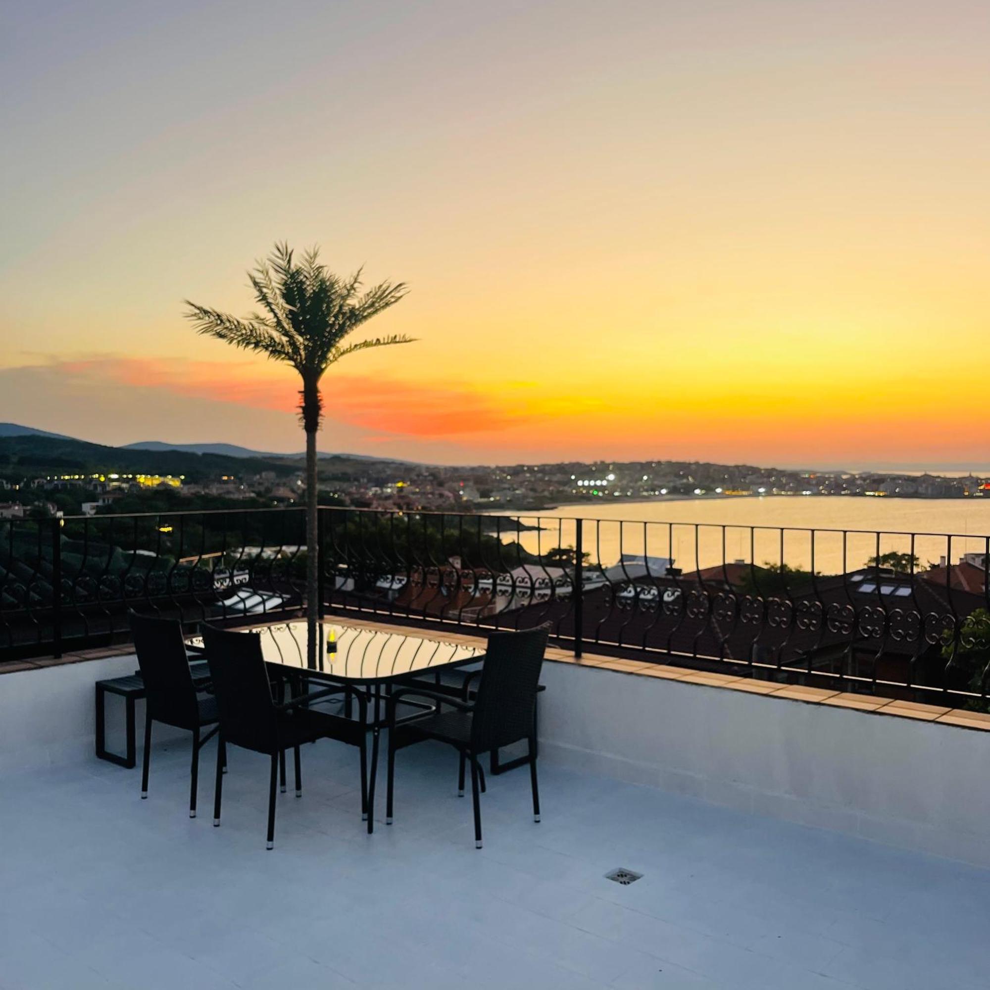 Private Apartment With Sea View Созополь Экстерьер фото
